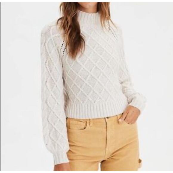American Eagle Cropped Cable Knit Sweater - Picture 1 of 6